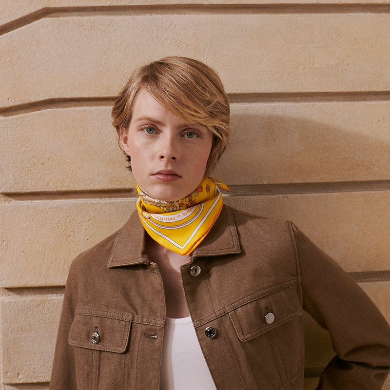 La Danse du Printemps scarf 45 | Hermès Saudi Arabia